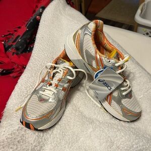 Asics Duomax tennis shoes